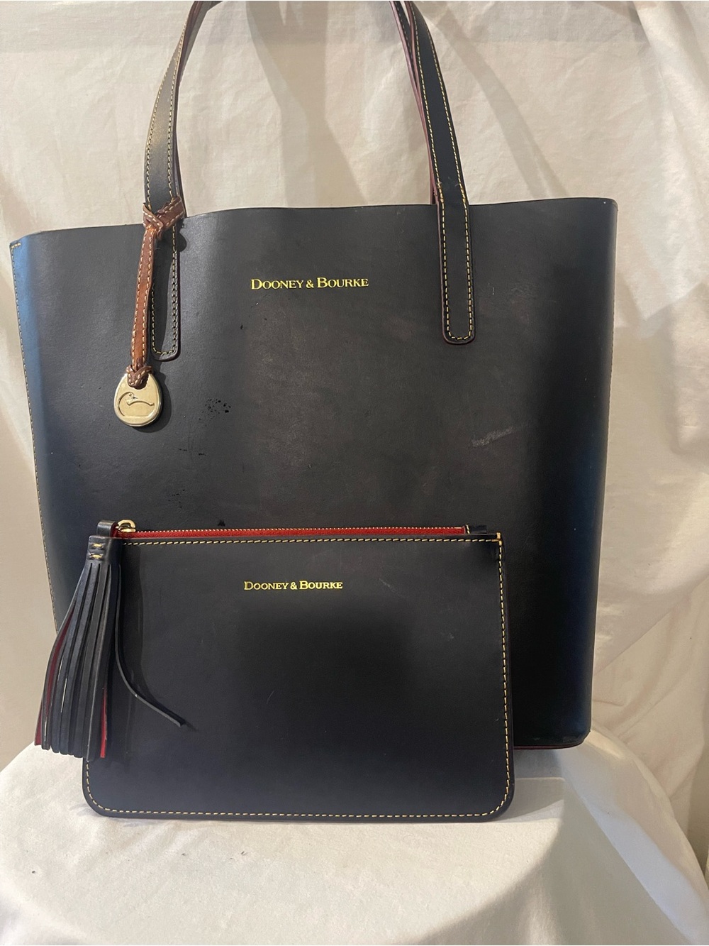 Dooney & Bourke Large Hardshell Tote w/Pouch